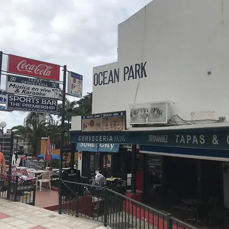 Ocean Park Apartment