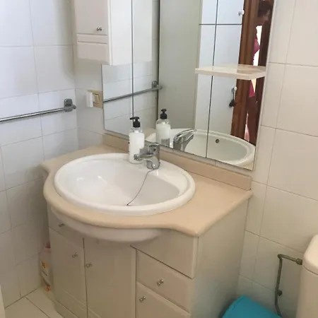 Ocean Park Apartment