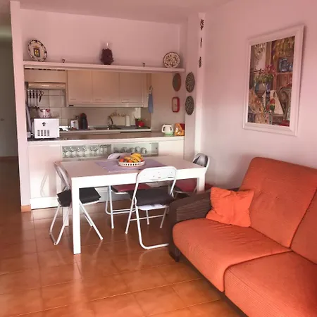 Ocean Park Apartment